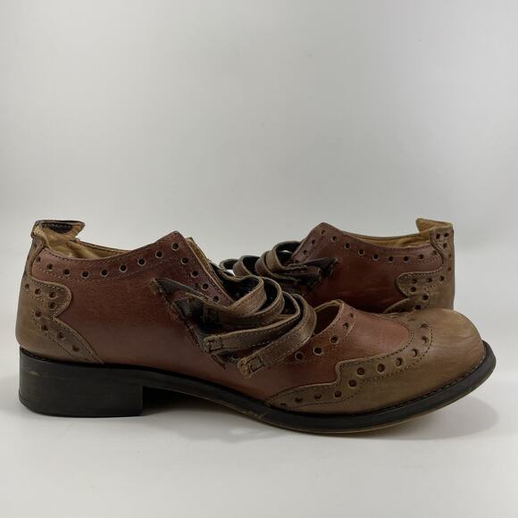 John Fluevog Adrian-Alli 4 Buckle Mary Jane Womens Size 12 Brown Leather Brogue - Picture 6 of 11